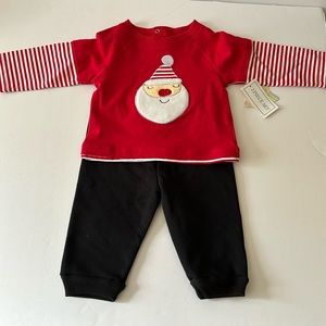Baby’s Christmas outfit